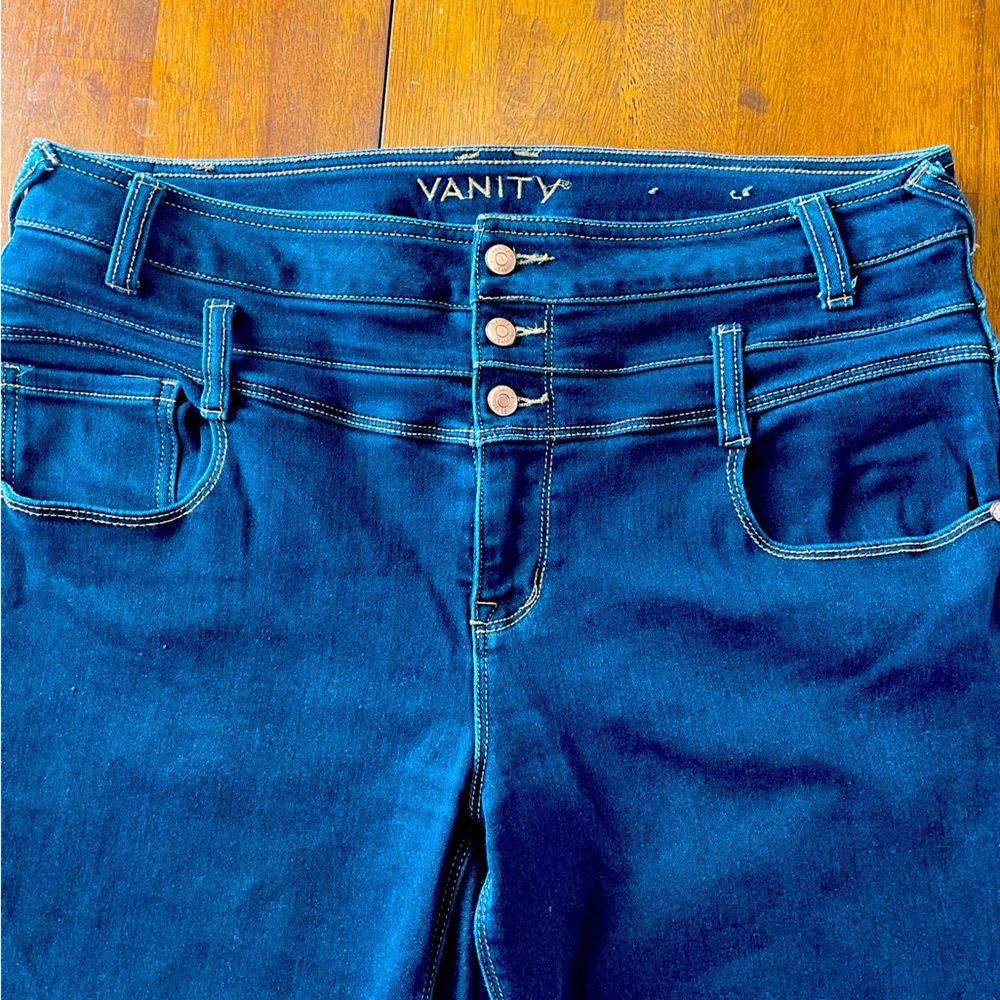 Vanity straight leg jeans